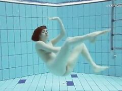 Poleshuk Lada second underwater sexy video