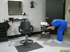 18 y. o. Vina & Alexis' Lesbian Foot-Fetish Appointment