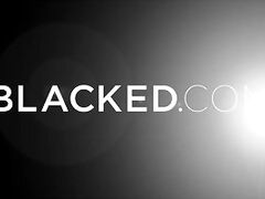 BLACKED This BBC queen finds ghetto nerd with great cock