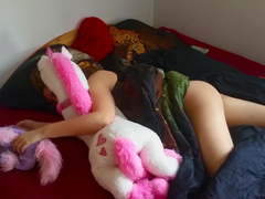 Clip 60P - Penny Got Introduced to Her New Playmates