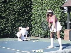 Mercedes Carrera is a Hungry Tennis Coach