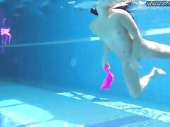 Jessica Lincoln enjoys being naked in the pool