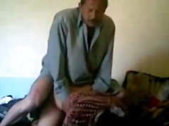Pakistani mom fucked by pathan when she is alone