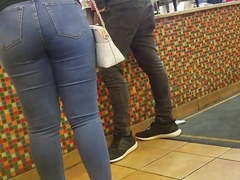 Candid teen Latina booty