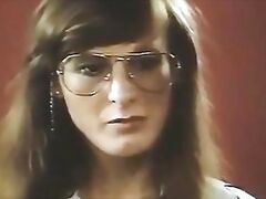 Threesome fuck in the office