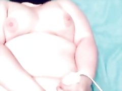 Getting my Vagina Stretched, Cumming Hard
