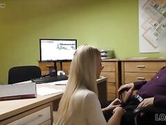 LOAN4K. Teen student has an emergency so why agrees to have